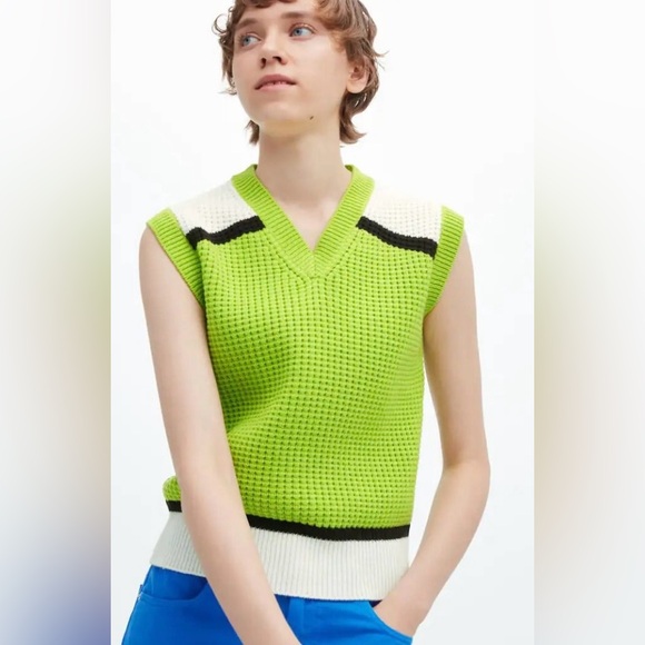 Uniqlo Jackets & Blazers - UNIQLO Marni lime green knit pullover sweater vest
